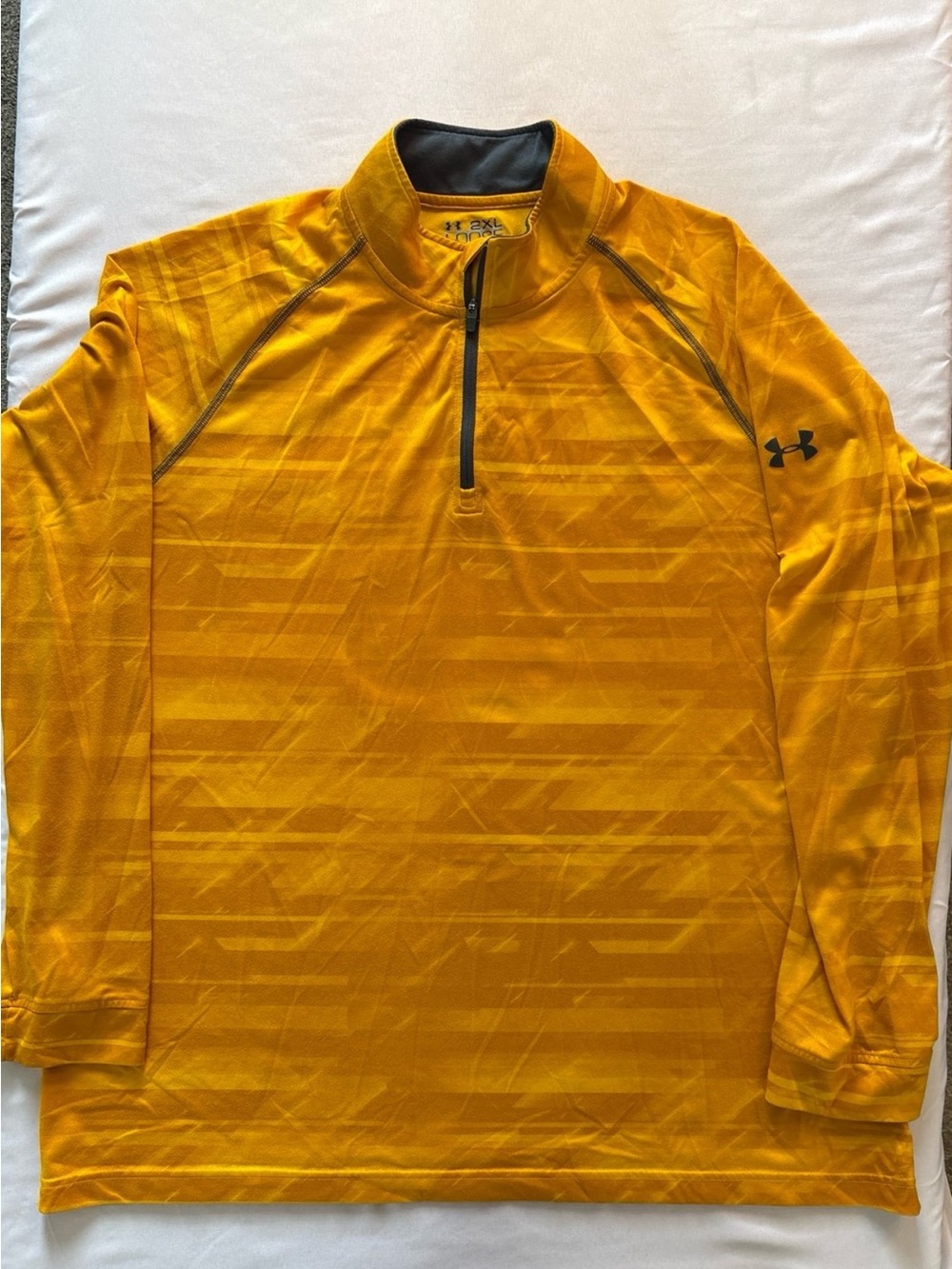 Under Armour Men's Gold/Yellow Quarter-Zip Performance Long Sleeve